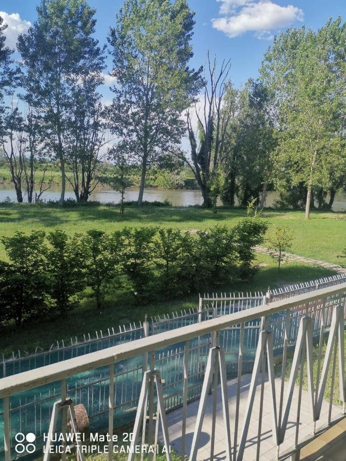 Villa Pertini Appartamento Primo Piano Nel Parco Oglio Sud Canneto sull'Oglio Εξωτερικό φωτογραφία